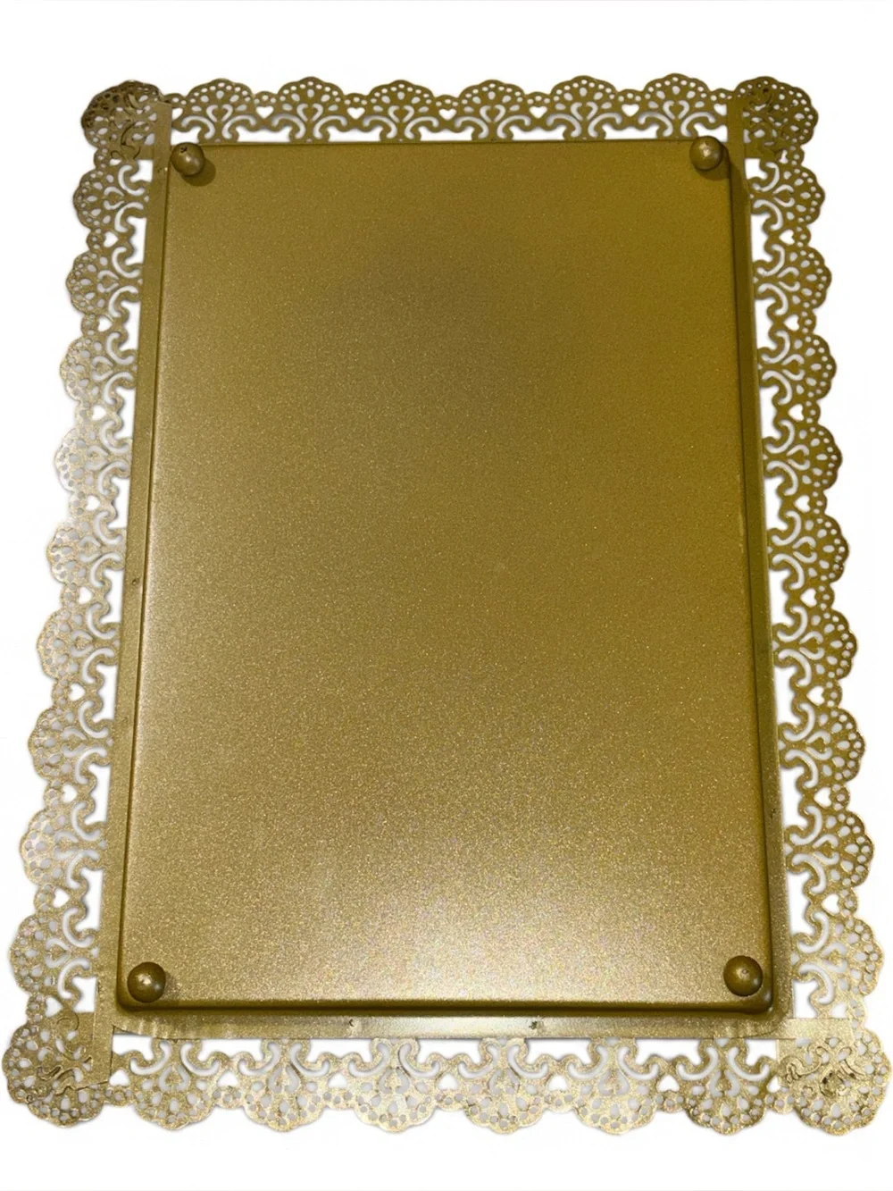 FEEOOWV 2Pcs Rectangle Iron Dessert Serving Tray with Feet